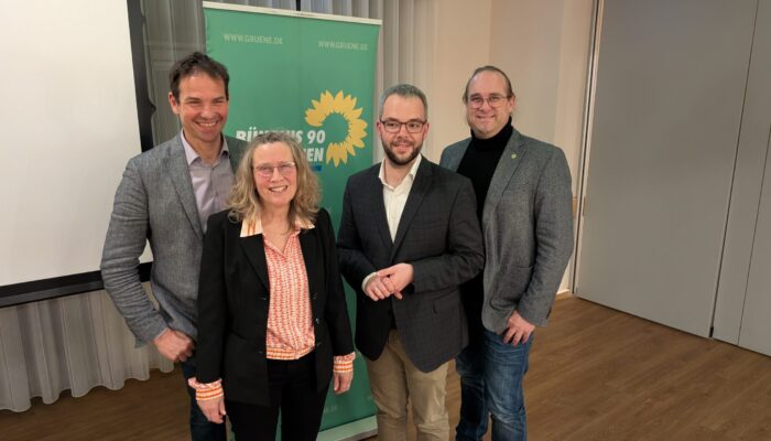 Gruppenfoto mit Martin Stümpfig (MdL), Gabi Müllender (Kreis- und Stadträtin Rothenburg), Andreas Hanna-Krahl (MdL) und Oliver Rühl (OB-Kandidat Stadt Ansbach und Kreisvorsitzender Ansbach)